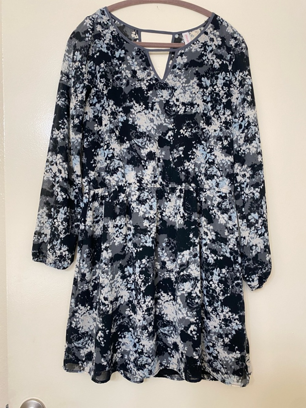 Xhilaration Black and Gray Floral A-Line Dress